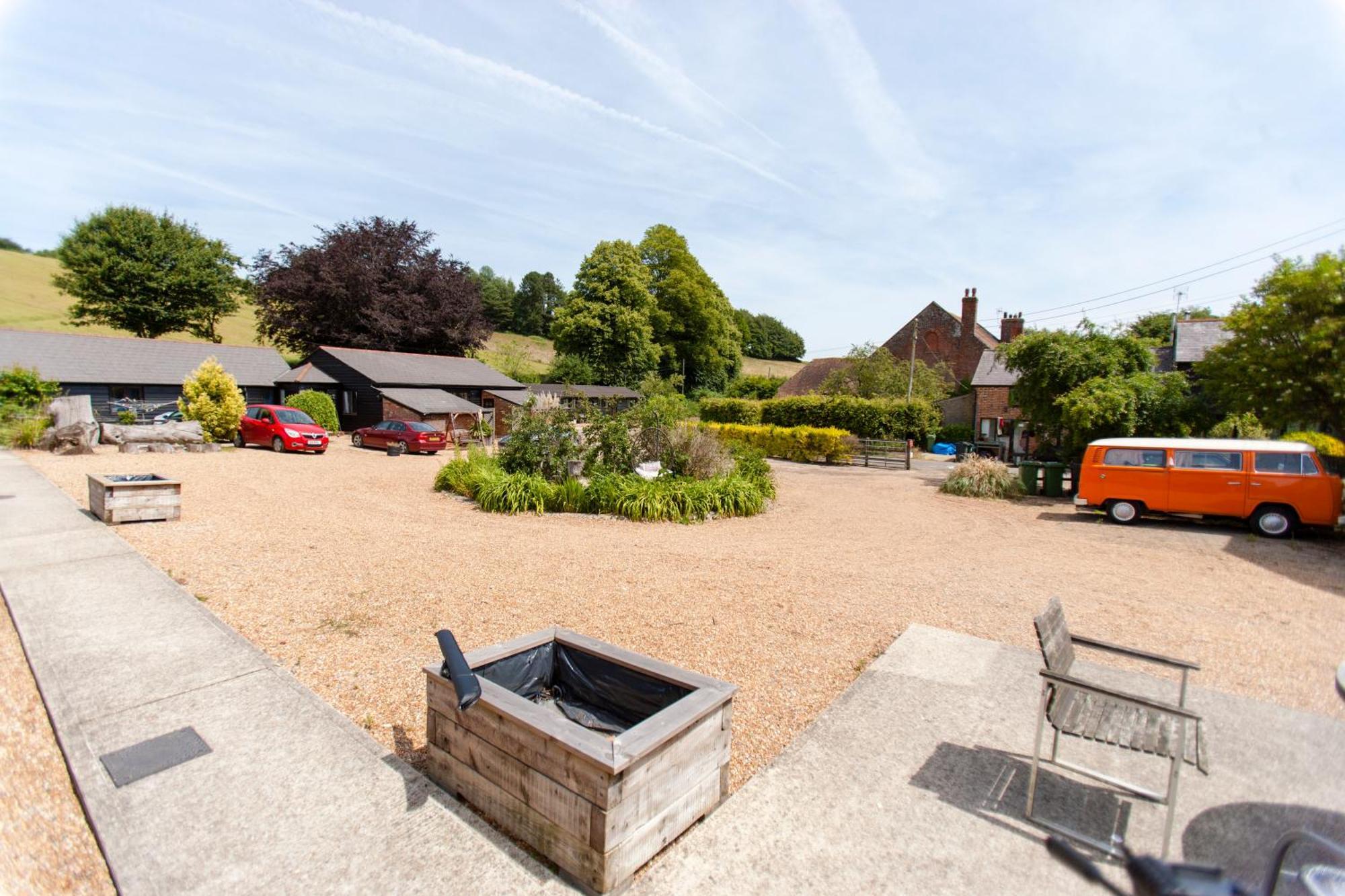 Five Cottages In Aonb And A Hobbit House! Canterbury Eksteriør billede