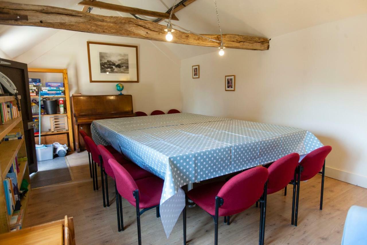 Five Cottages In Aonb And A Hobbit House! Canterbury Eksteriør billede